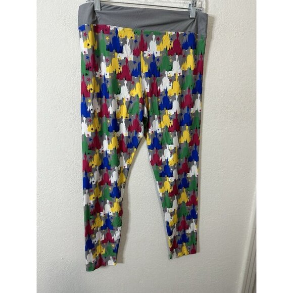 Disney Parks Multicolor Castle Print High Rise Capri Leggings Size Large - Picture 3 of 7